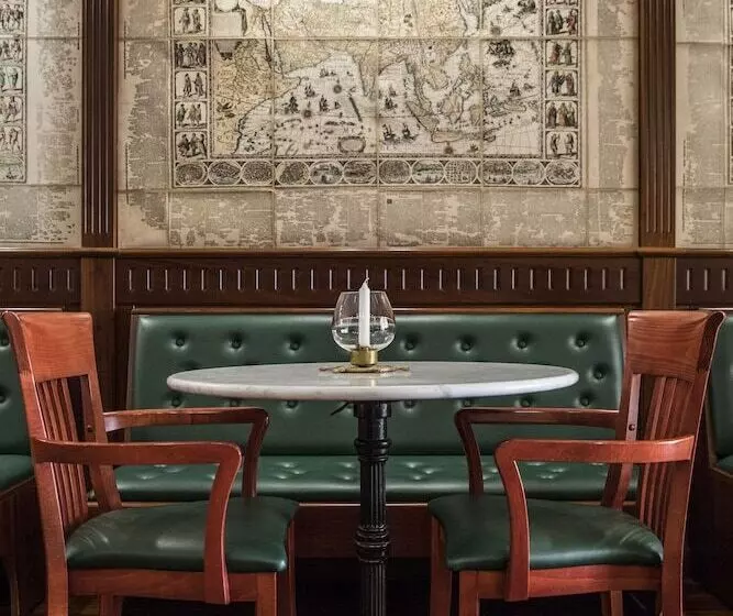 ホテル Poseidonia