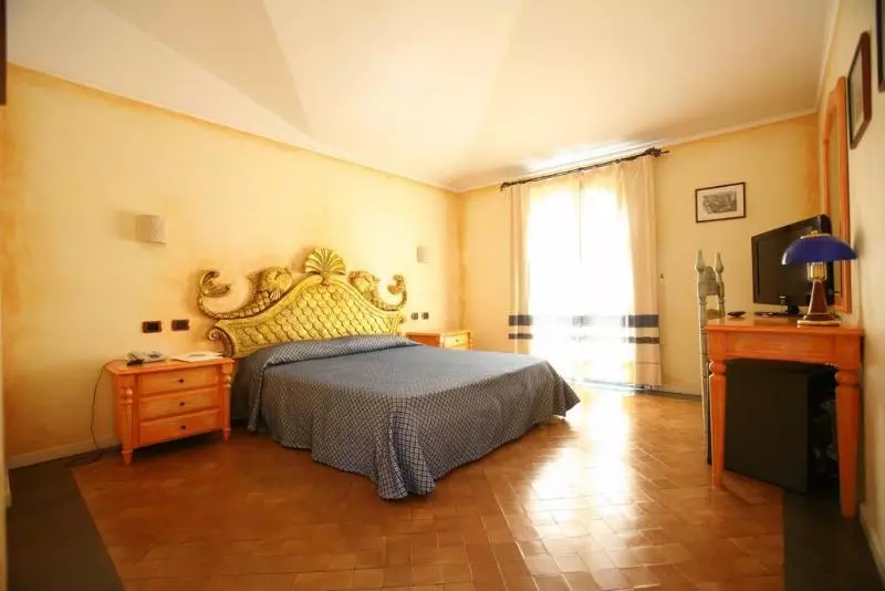 ホテル Poseidonia