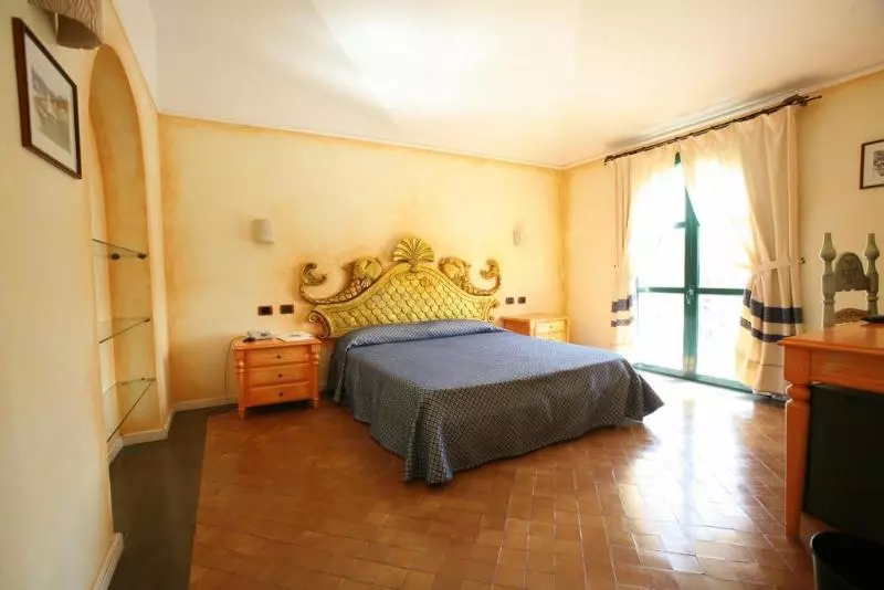 ホテル Poseidonia