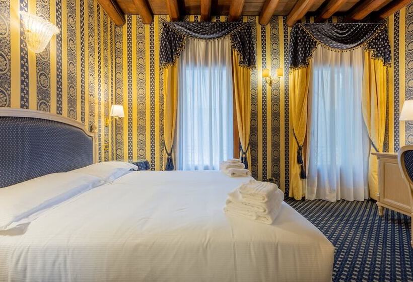 هتل 312 Piazza San Marco