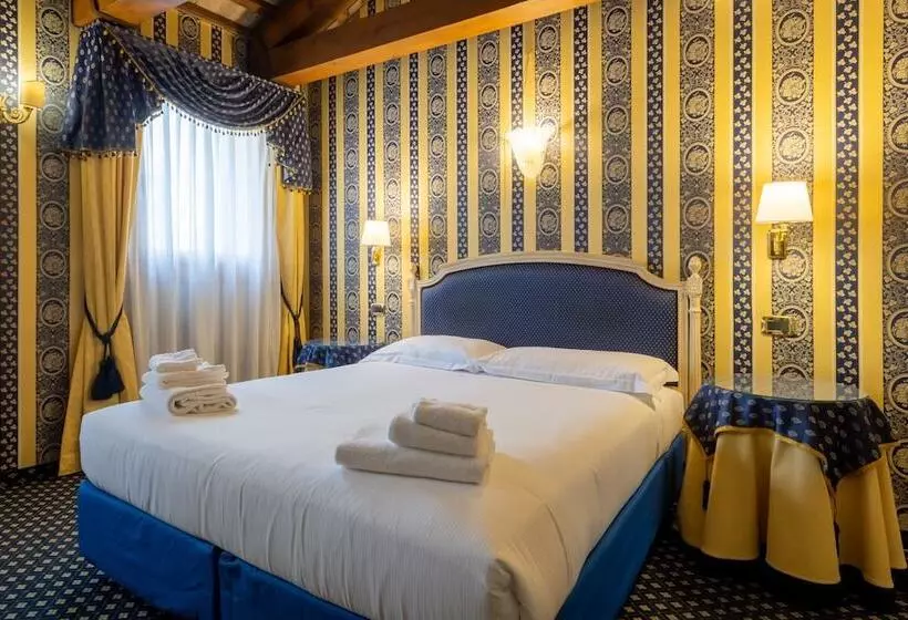 هتل 312 Piazza San Marco