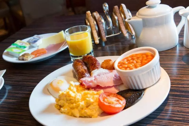 Отель Thistle London Holborn