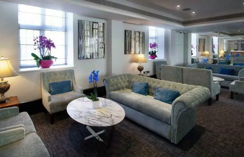 Wellington Hotel By Blue Orchid