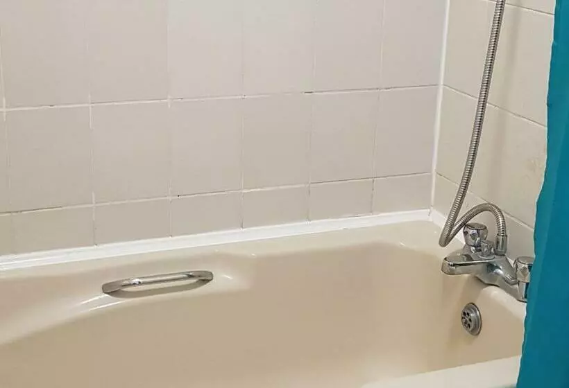 هتل Pleasure  By The Beach