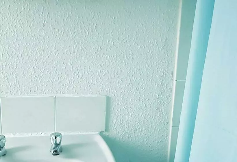 هتل Pleasure  By The Beach