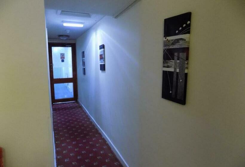 فندق Pleasure  By The Beach