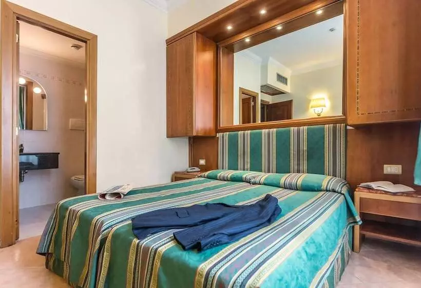 Raeli Hotel Floridia