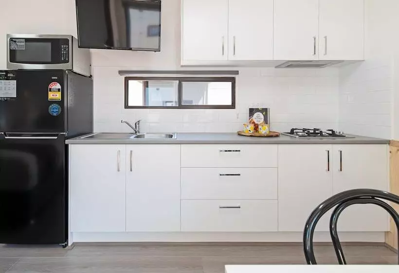 Hotelli Adelaide Caravan Park   Aspen Holiday Parks