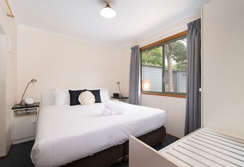 Hotel Adelaide Caravan Park Aspen Holiday Parks