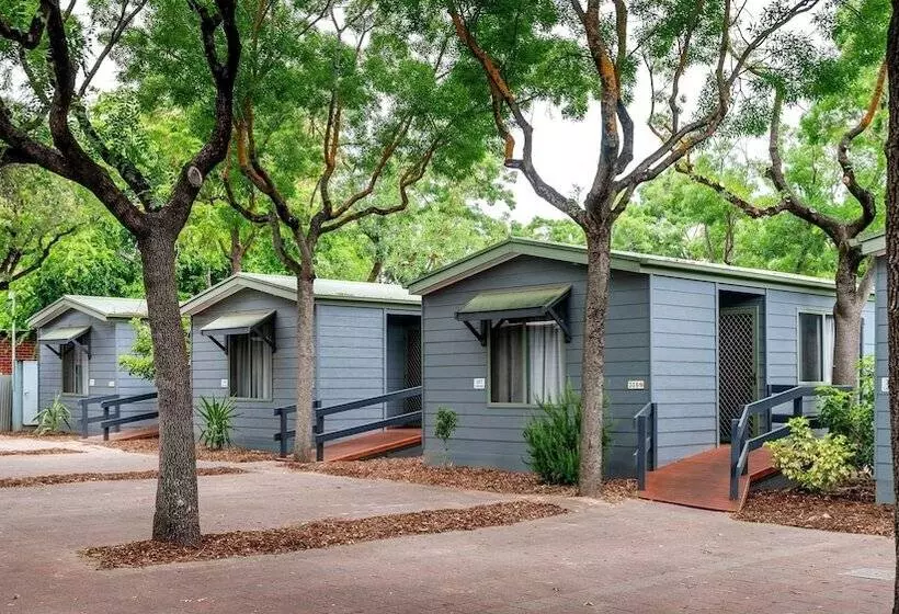 Hotelli Adelaide Caravan Park   Aspen Holiday Parks