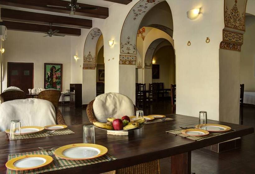 호텔 Amritara Surajgarh Fort