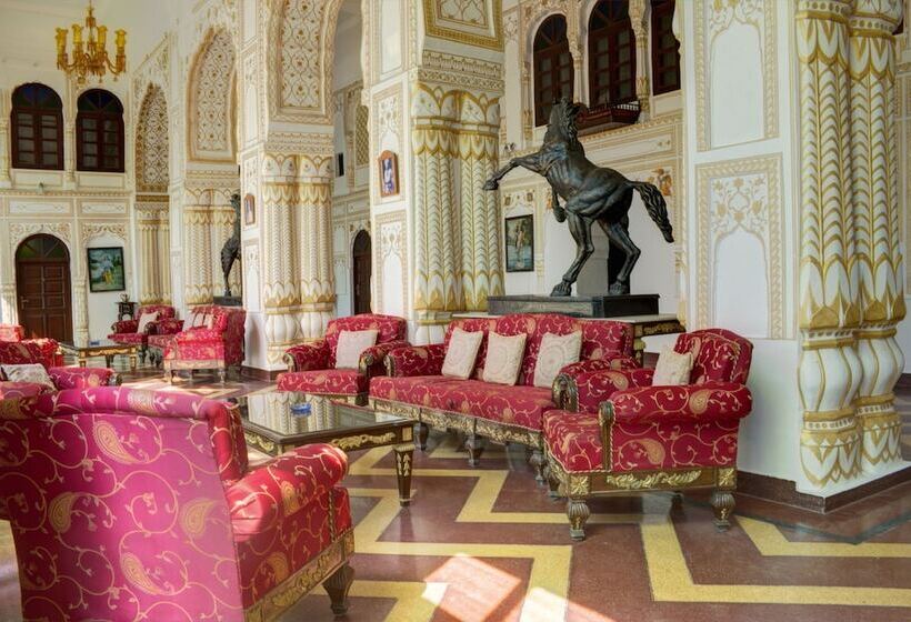 호텔 Amritara Surajgarh Fort