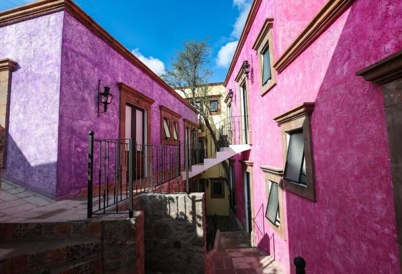 호텔 El Mesón Del Quijote