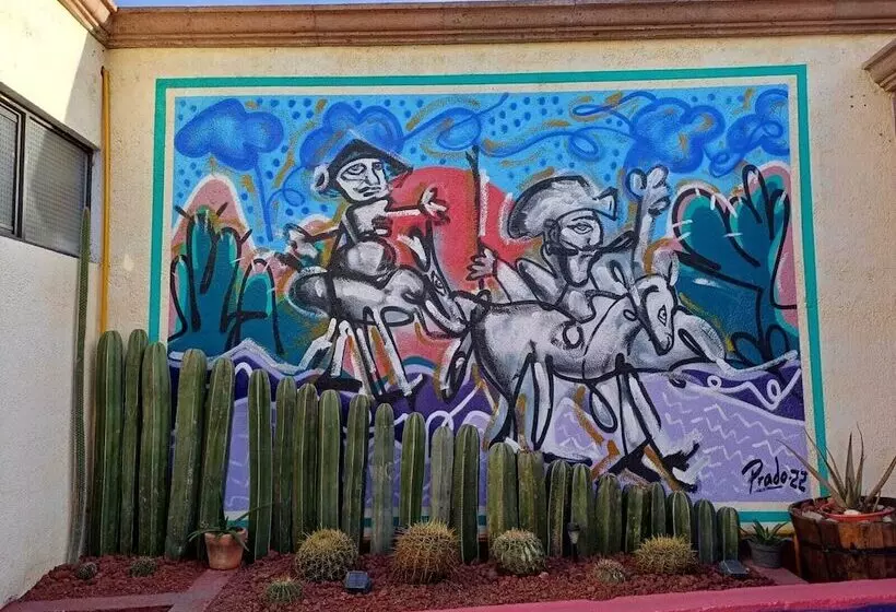 هتل El Mesón Del Quijote