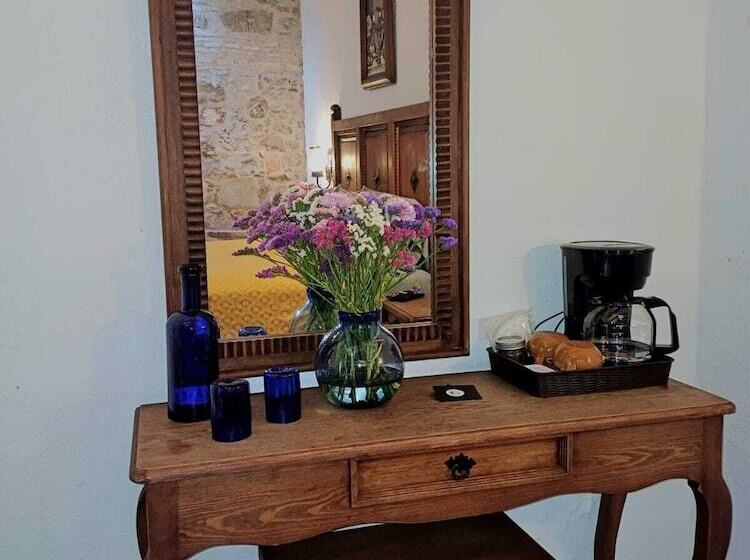 호텔 El Mesón Del Quijote