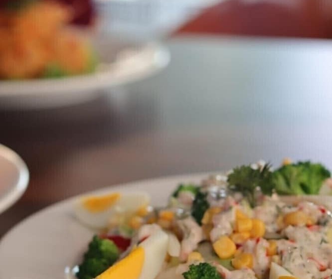 Hotel Front One Inn Kediri