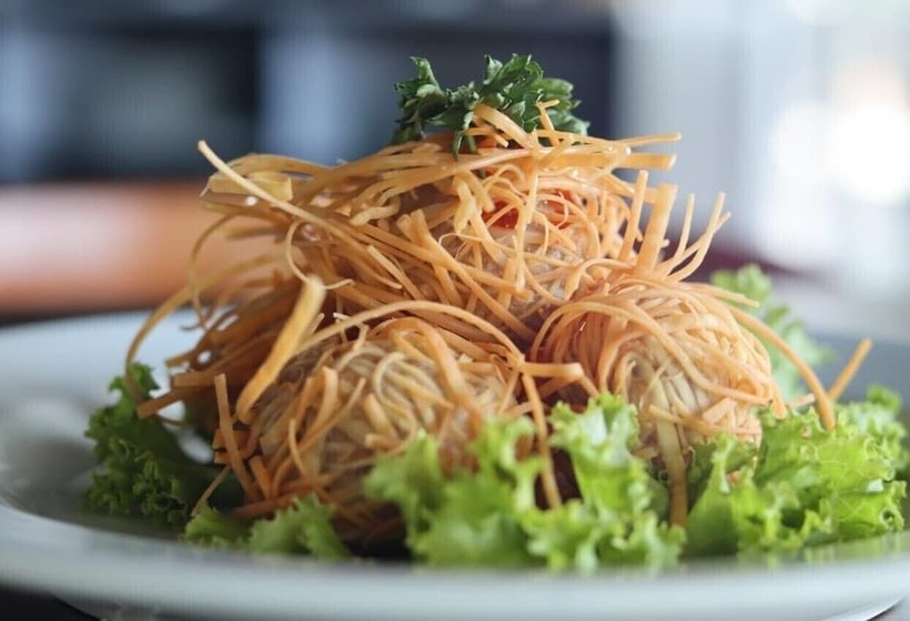 Hotel Front One Inn Kediri