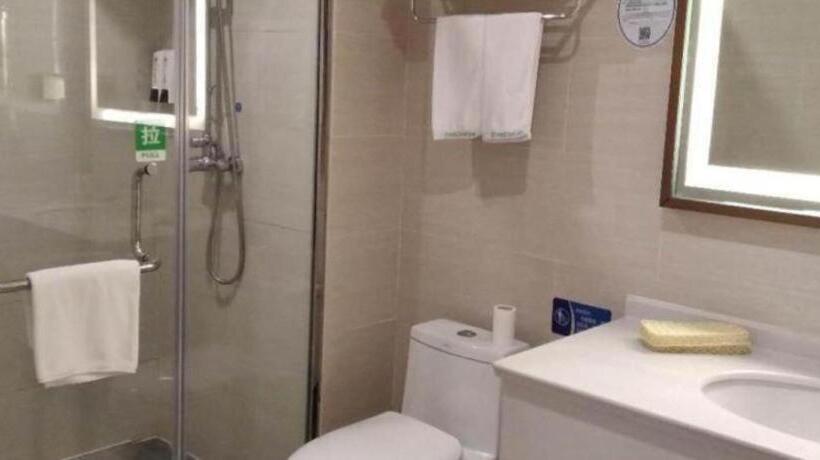 בית מלון כפרי Greentree Inn Anqing Yuexixian Wenquan Branch