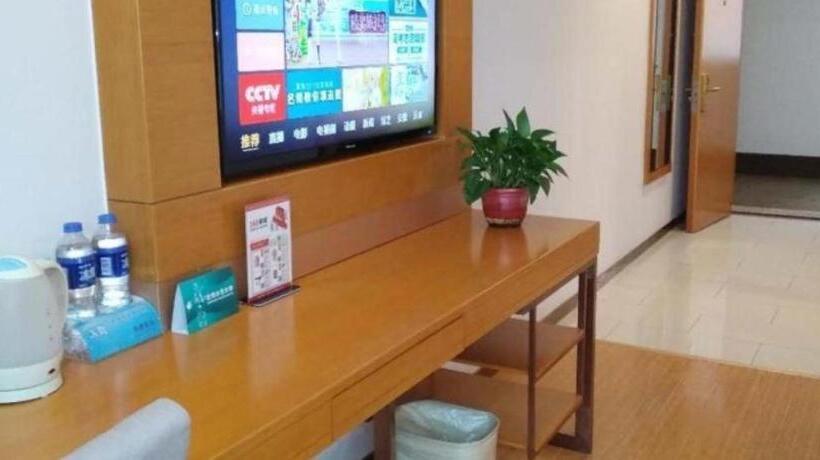 בית מלון כפרי Greentree Inn Anqing Yuexixian Wenquan Branch