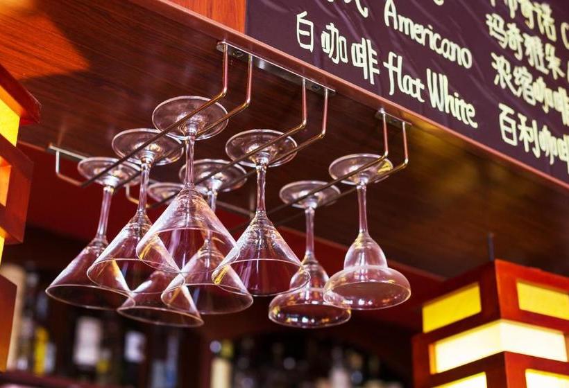 Отель Hangzhou Daisy Youth Hostel