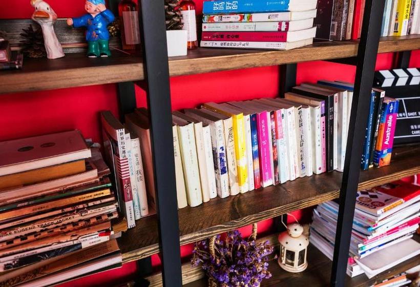 Отель Hangzhou Daisy Youth Hostel