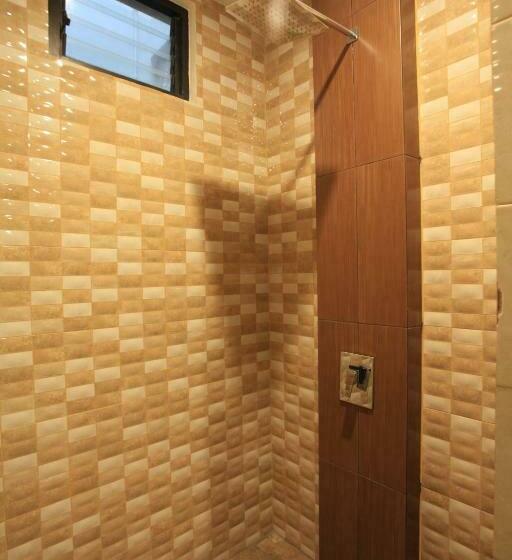 בית מלון כפרי Kalton