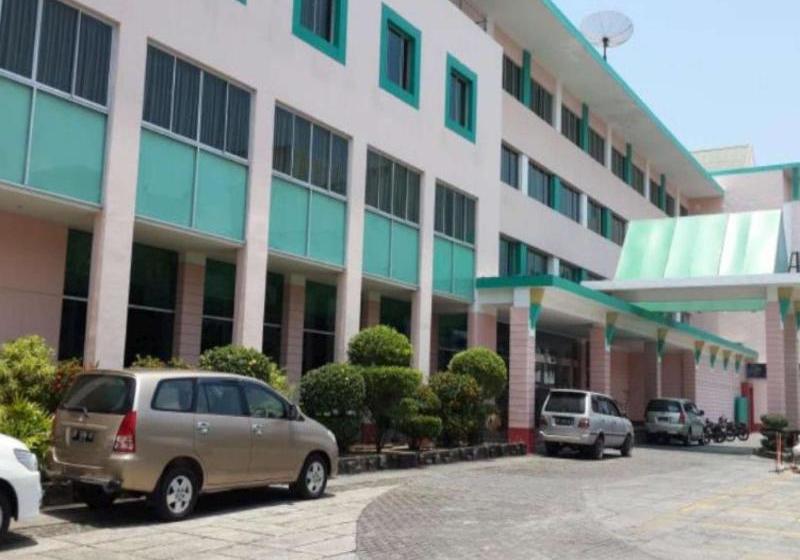 בית מלון כפרי Paradise