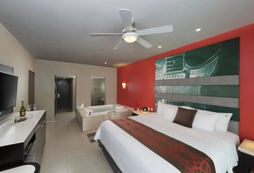 Hard Rock Hotel Vallarta