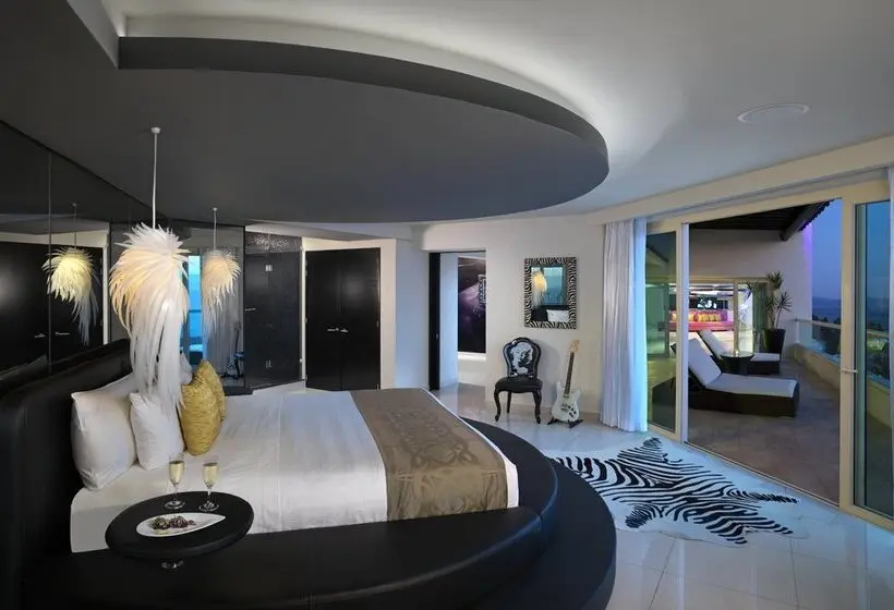 Hard Rock Hotel Vallarta