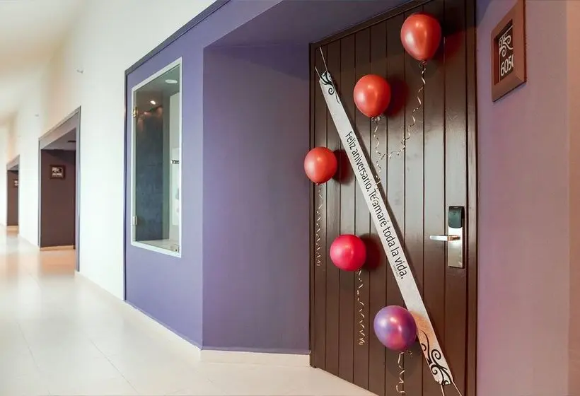 Hard Rock Hotel Vallarta