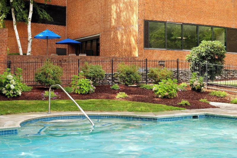 בית מלון כפרי Boston Marriott Burlington