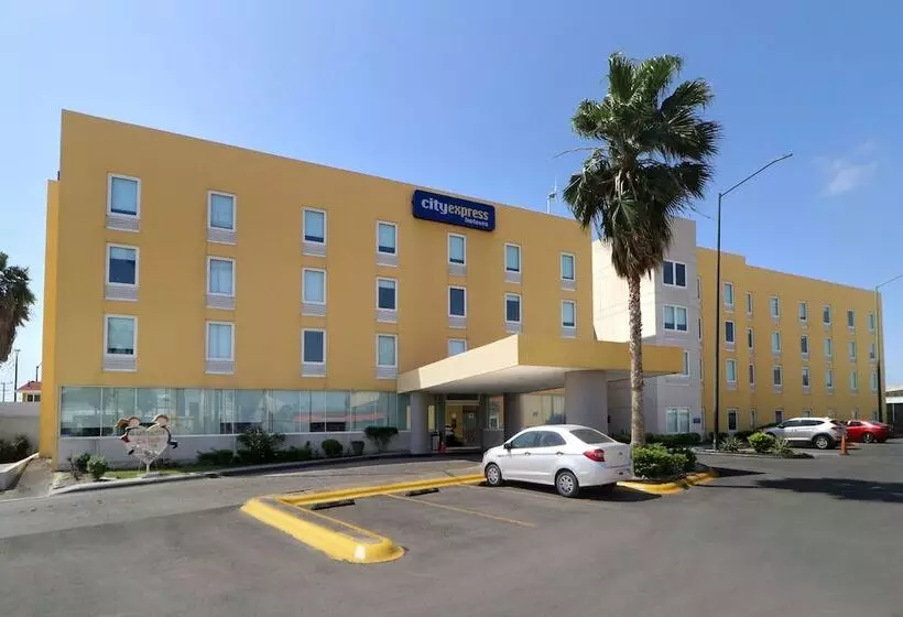 酒店 City Express By Marriott Nuevo Laredo