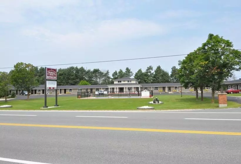 Hotelli Colonial House Motor Inn