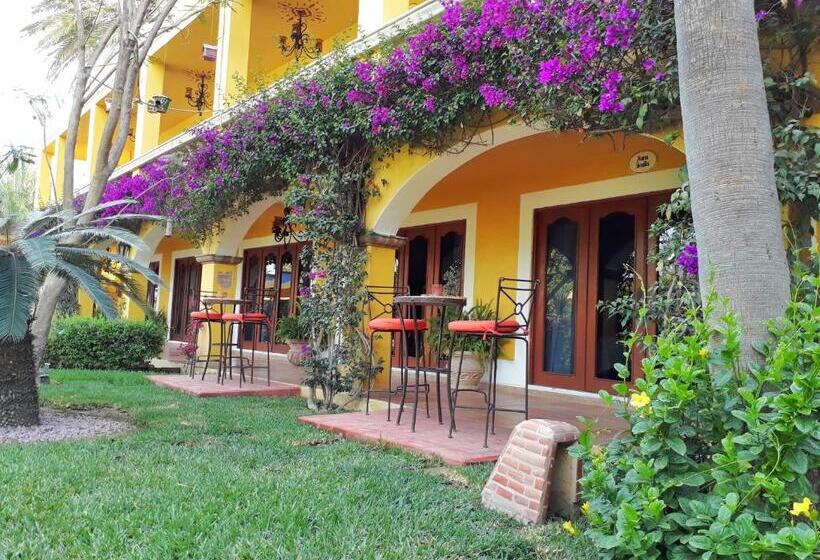 هتل El Encanto Inn & Suites