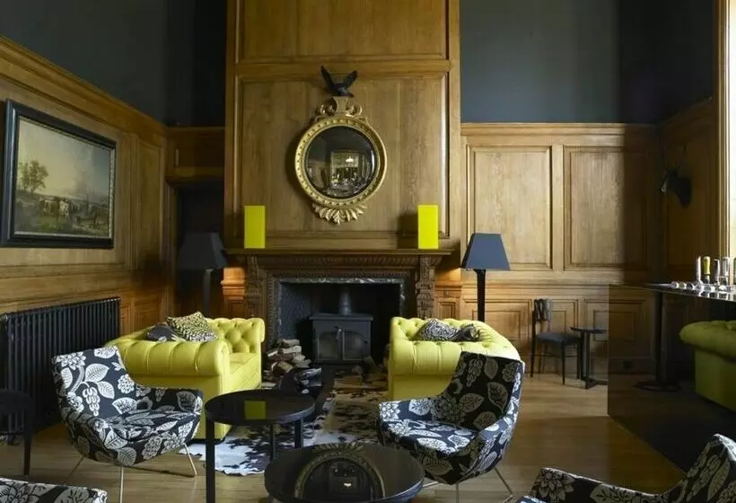 Отель Eynsham Hall