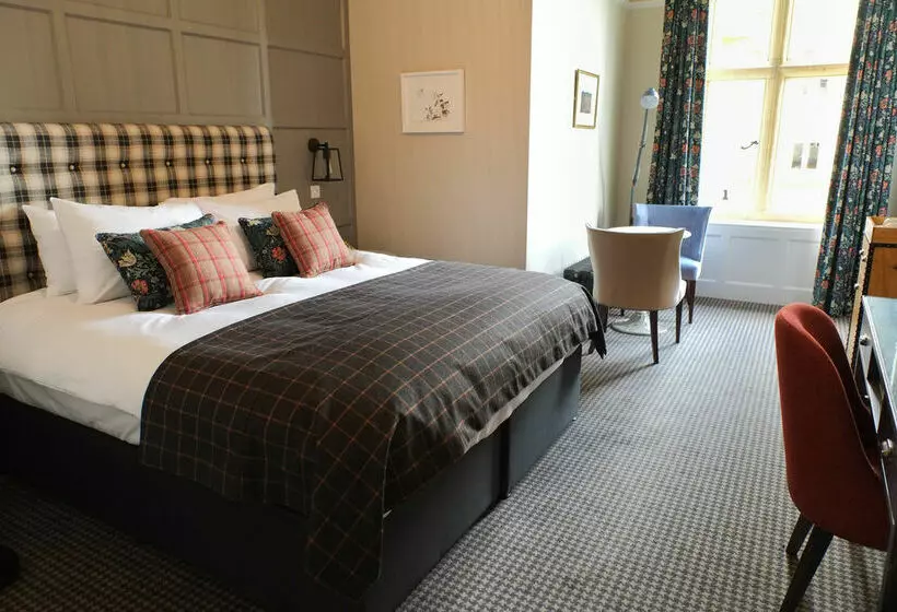 Отель Eynsham Hall