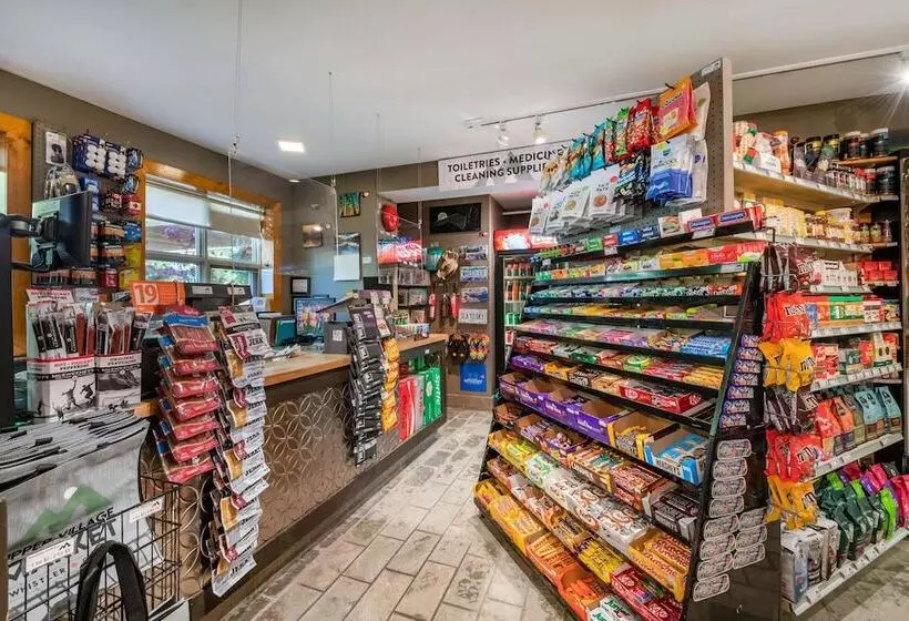 ホテル Hilton Grand Vacations Club Whistler