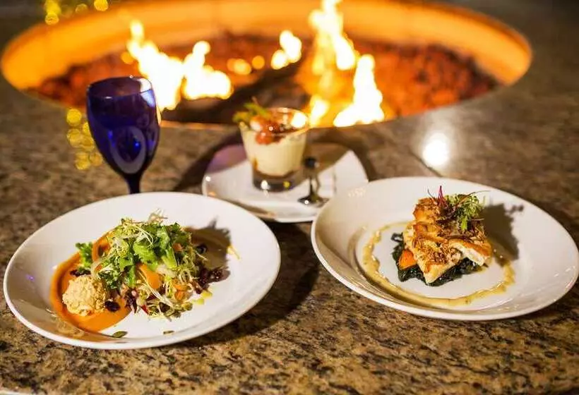 هتل Hilton Virginia Beach Oceanfront