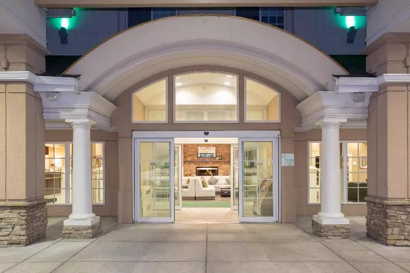 酒店 Holiday Inn Colorado Springs   Airport, An Ihg