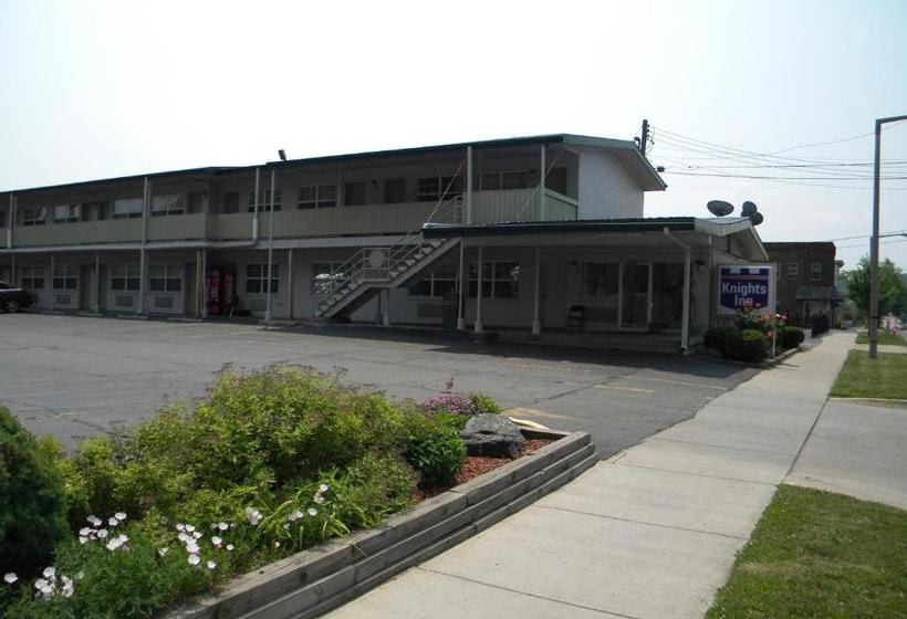 فندق Knights Inn Kalamazoo