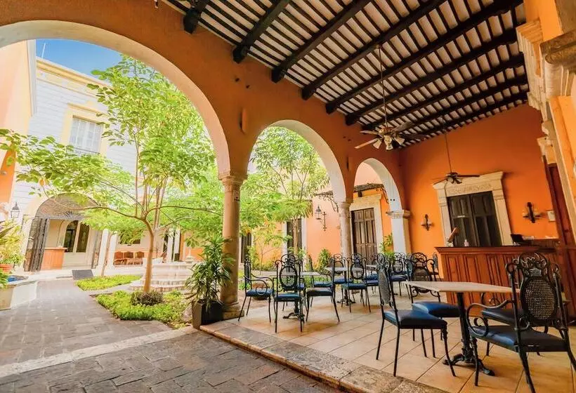 هتل Boutique La Mision De Fray Diego