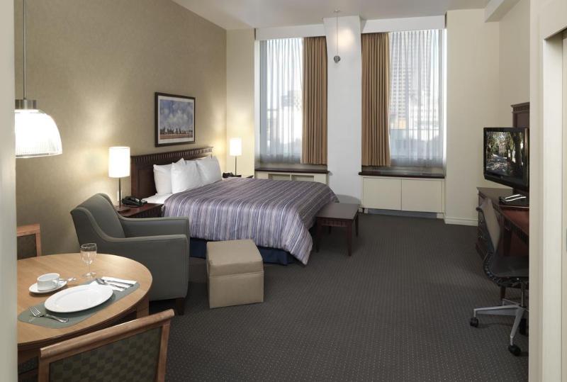 هتل Le Square Phillips Hôtel & Suites