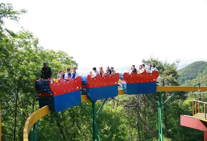 Отель Mudeung Park