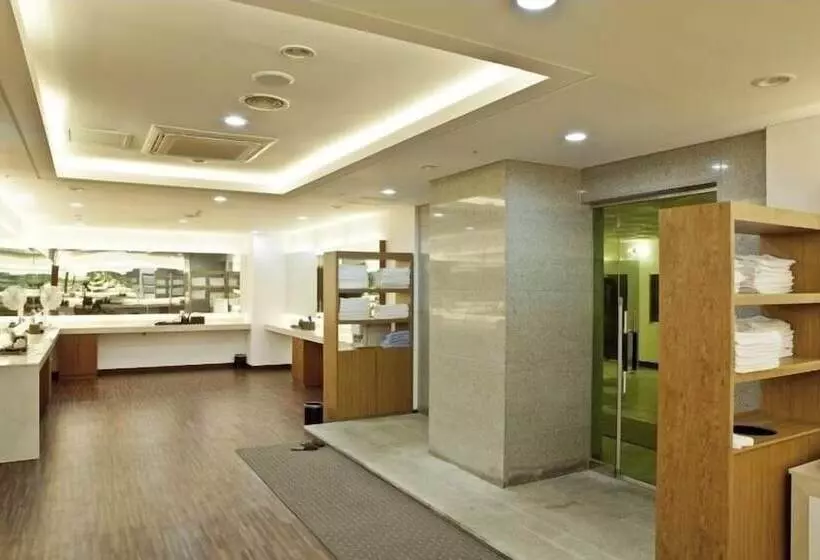 Отель Mudeung Park