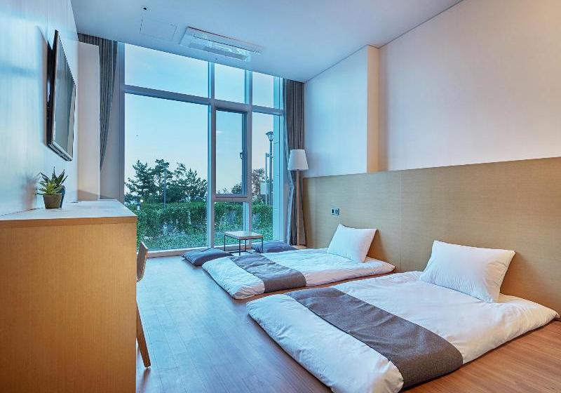 Szálloda Naksan Beach