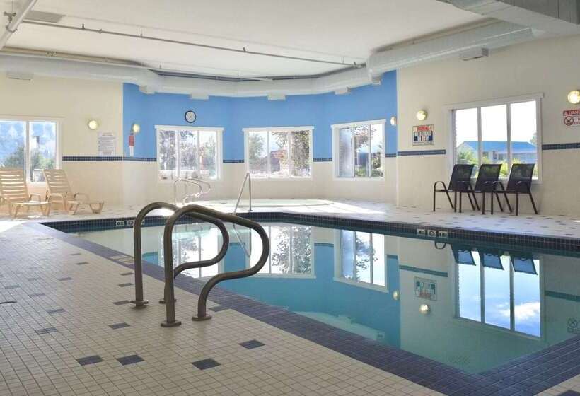 فندق Ramada Golden