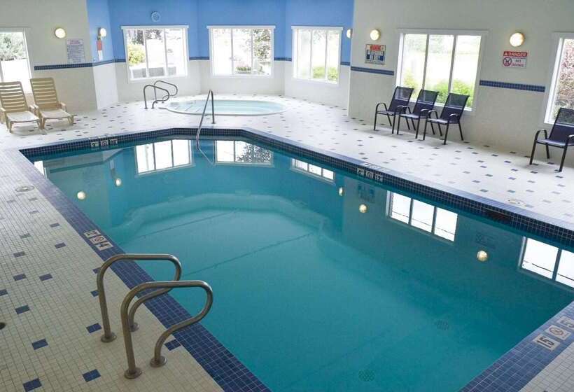 فندق Ramada Golden