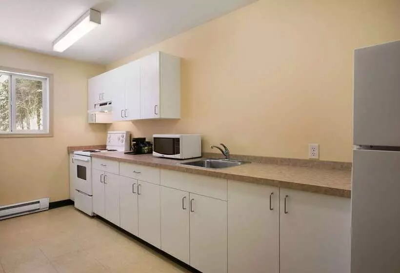 ホテル Ramada Golden