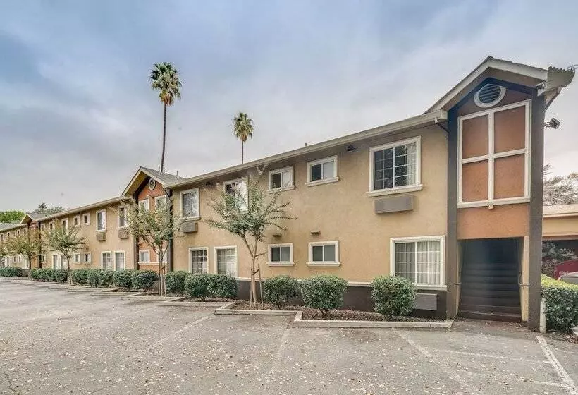 ホテル Rose Garden