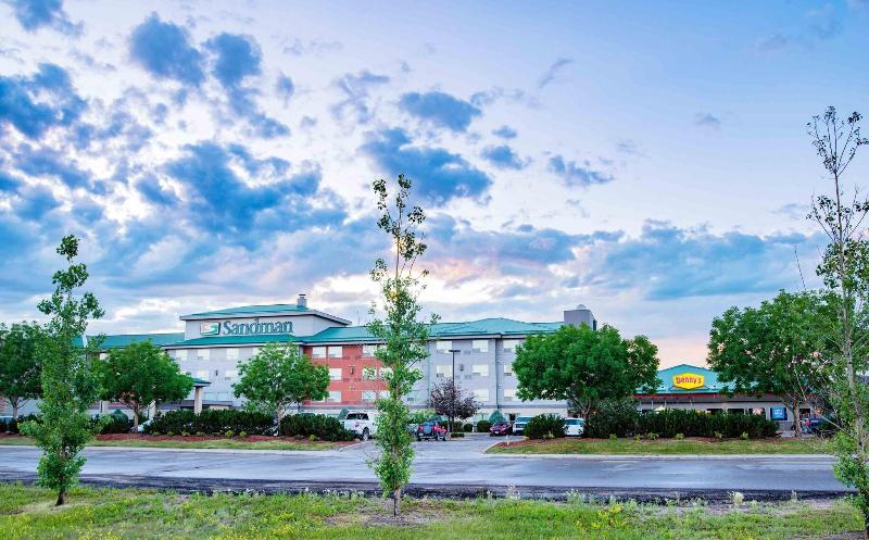 Sandman Hotel & Suites Regina